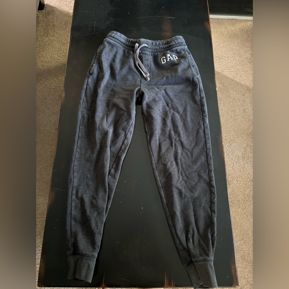 Men’s Gap Joggers!